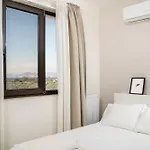 Verdant Haven - 5 Min From The Sea *
